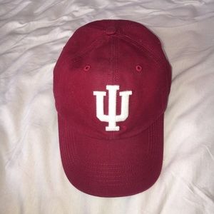 IU hat
