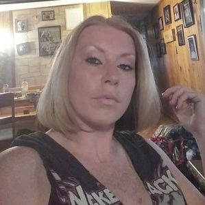 Meet your Posher, Andriea