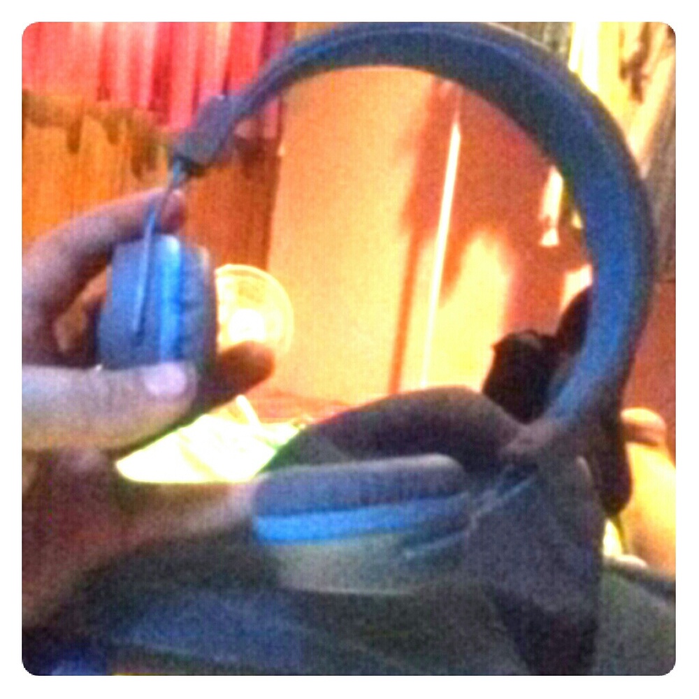 Bluetooth jlab headphones