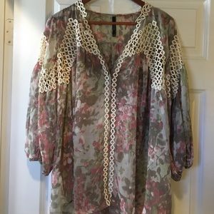 Ark & Co. floral blouse