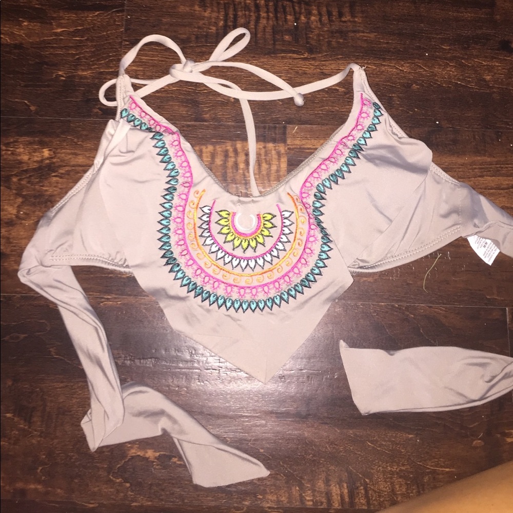 DILLARDS BIKINI TOP‼️‼️