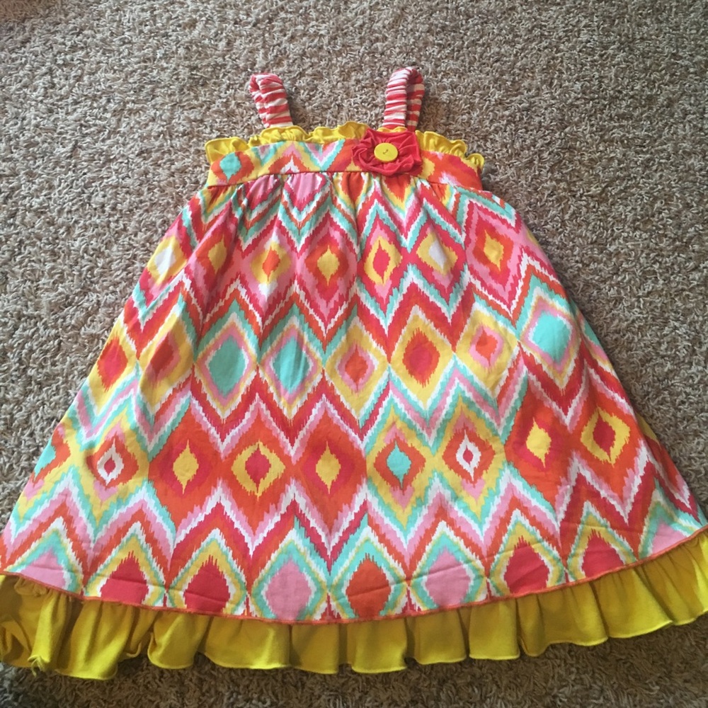 Girls boutique dress. Size 5.
