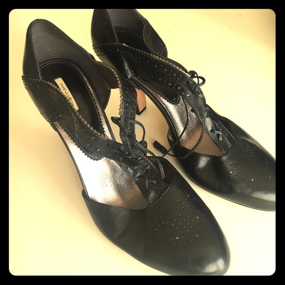 MaxStudio Leather T-Strap Pumps