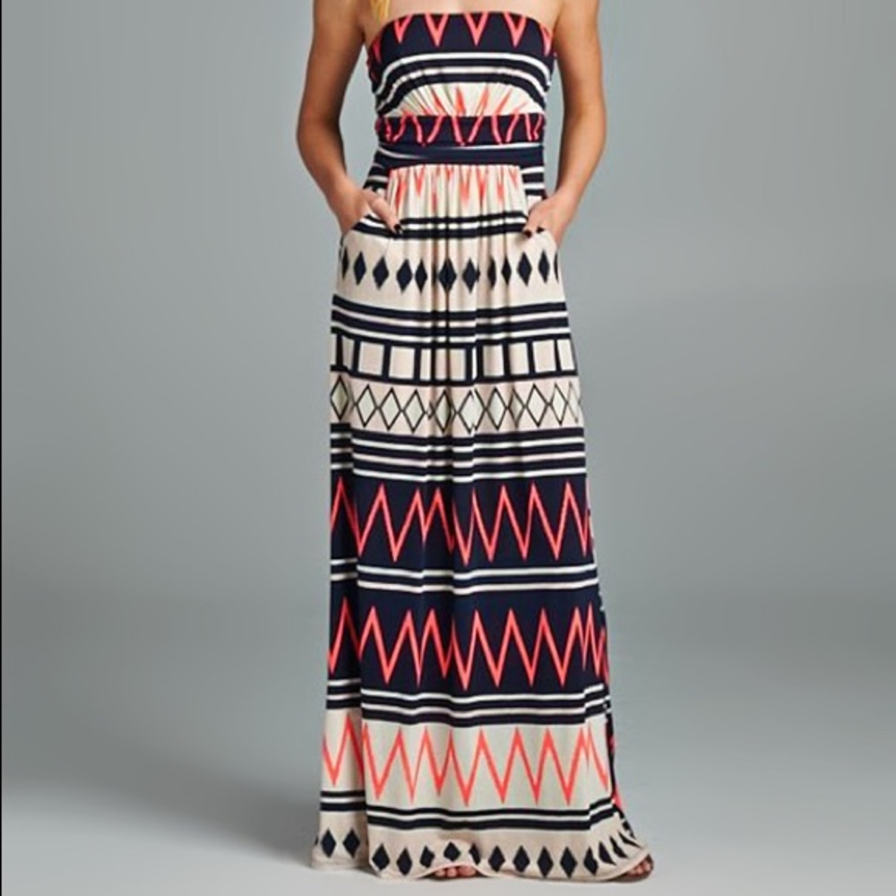 Navy & Neon Pink Geometric Strapless Maxi Dress