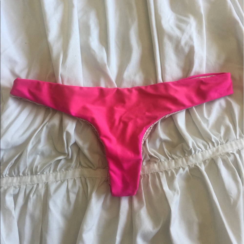 Bikini bottoms