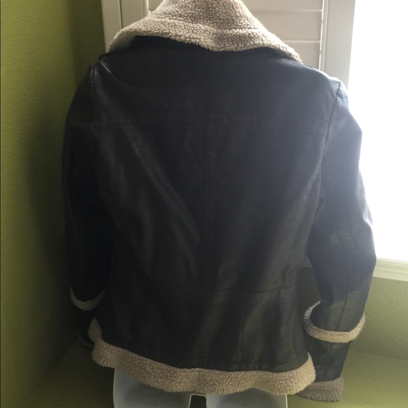 Guess jacket - Picture 4 of 4