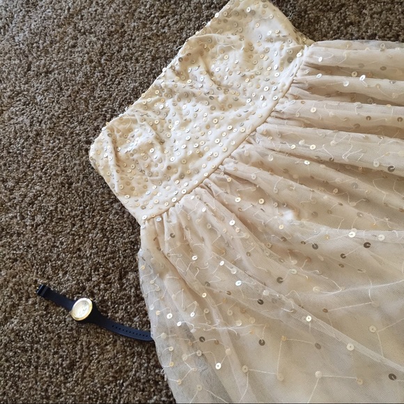 Forever 21 Lace Strapless Dress - Picture 2 of 3