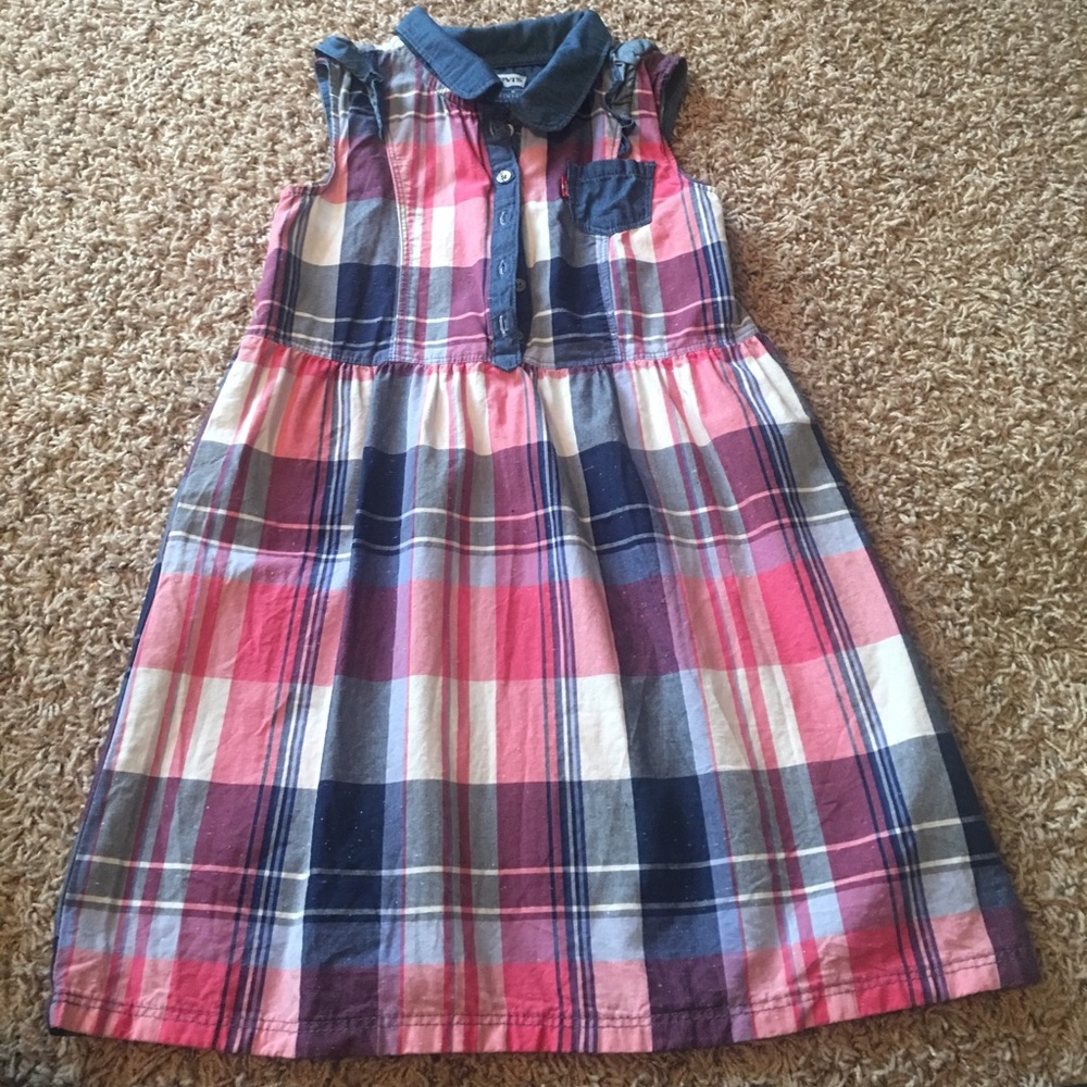 Girls Levis ruffle plaid dress. Size 5/6.