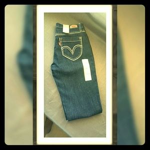 Levis 524 too super low jeans