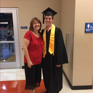 Meet your Posher, Linda