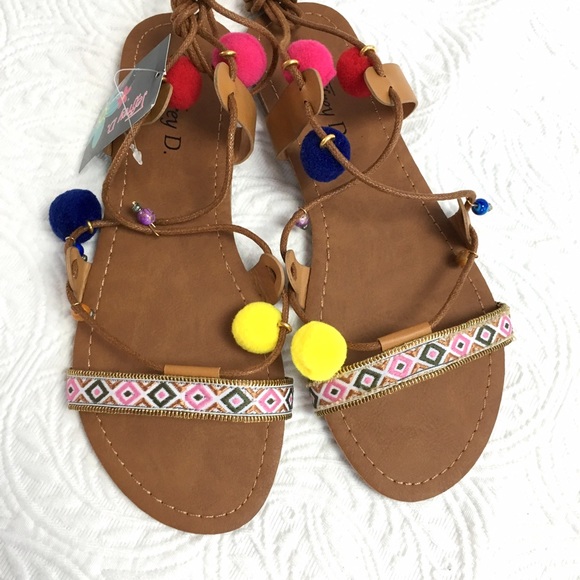 Sz 7.5/8 NEW in Box Pom Pom lace up Sandal - Picture 2 of 3