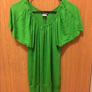 Wet Seal green flowy top