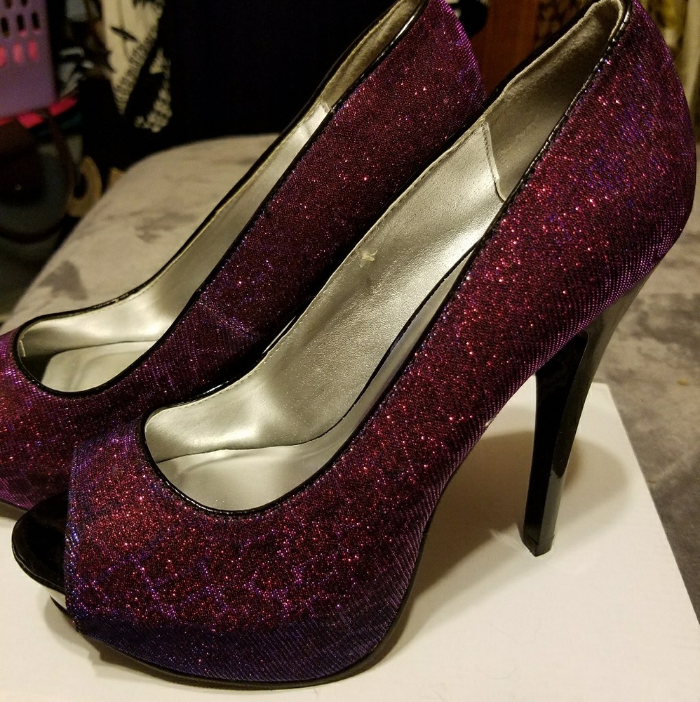 IRIDESCENT CHEETA PRINT OPEN TOE PLATFORM HEELS