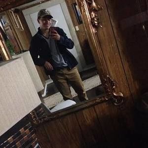 Meet your Posher, Erick