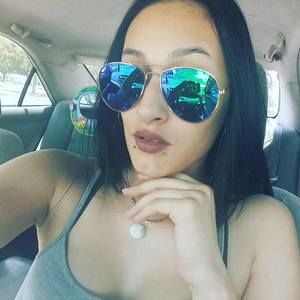 Meet your Posher, Elisabeth