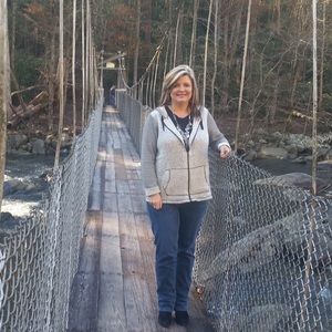 Meet your Posher, Jackie