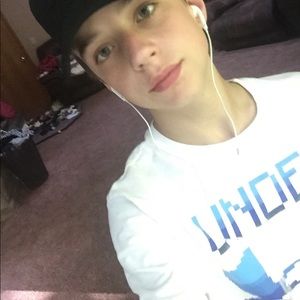 Meet your Posher, Evan