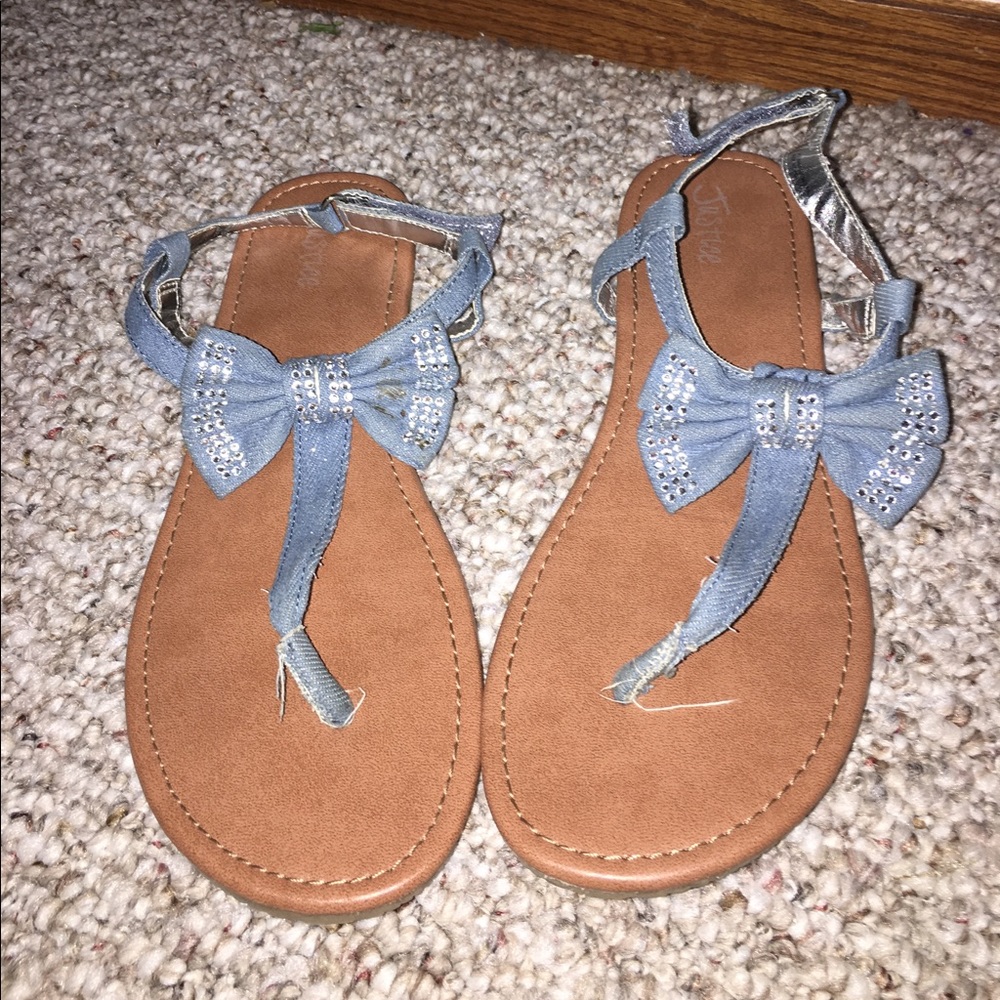 Navy, sandals with a bow!