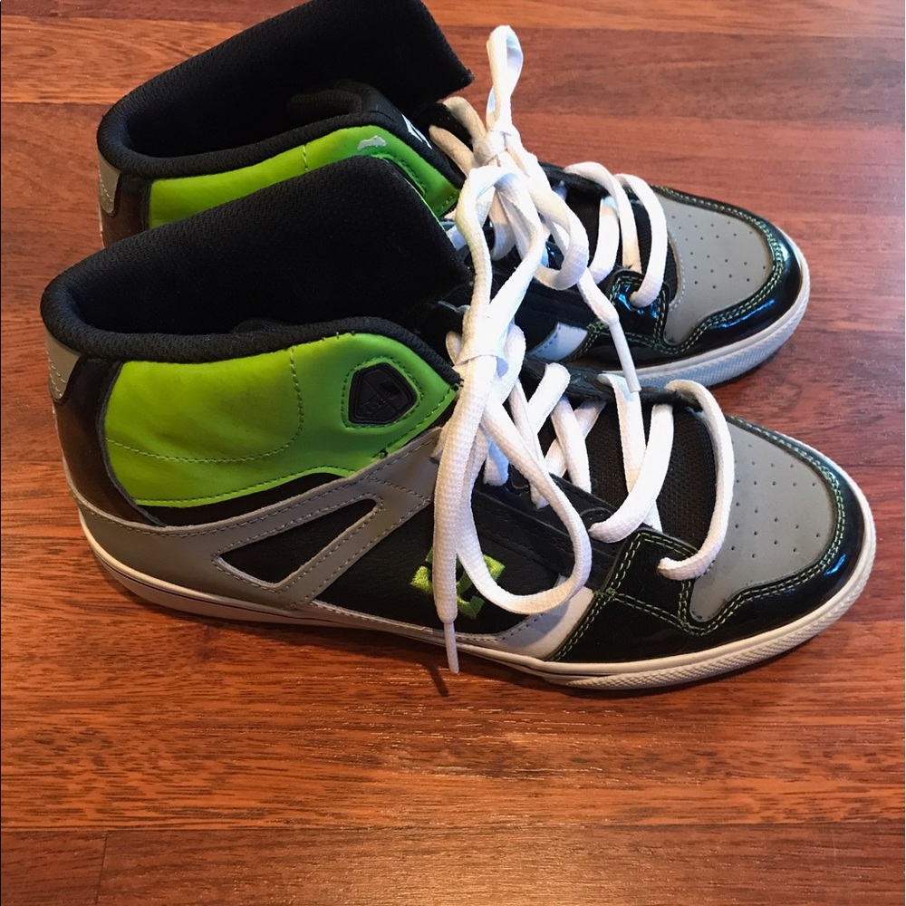 D.C. High tops - Picture 3 of 3