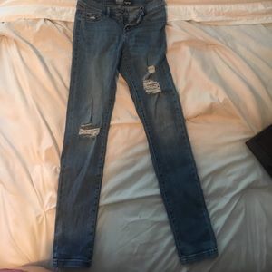 New York and Company Ripped skinny jeans