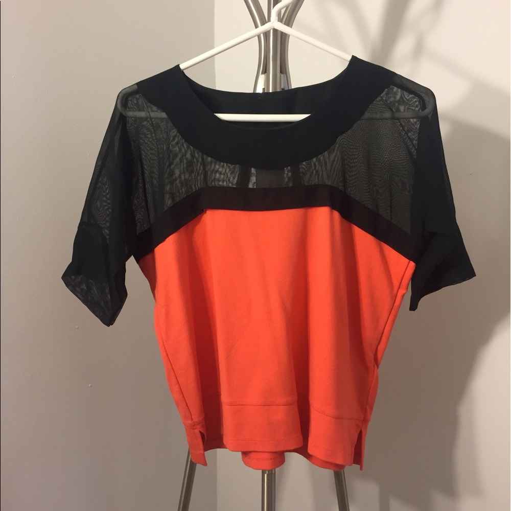 SLVR Women's Top