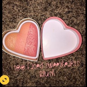 Sweethearts blush in sparkling Bellini