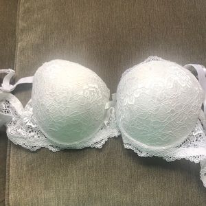 38C push up white bra