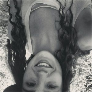 Meet your Posher, Holly