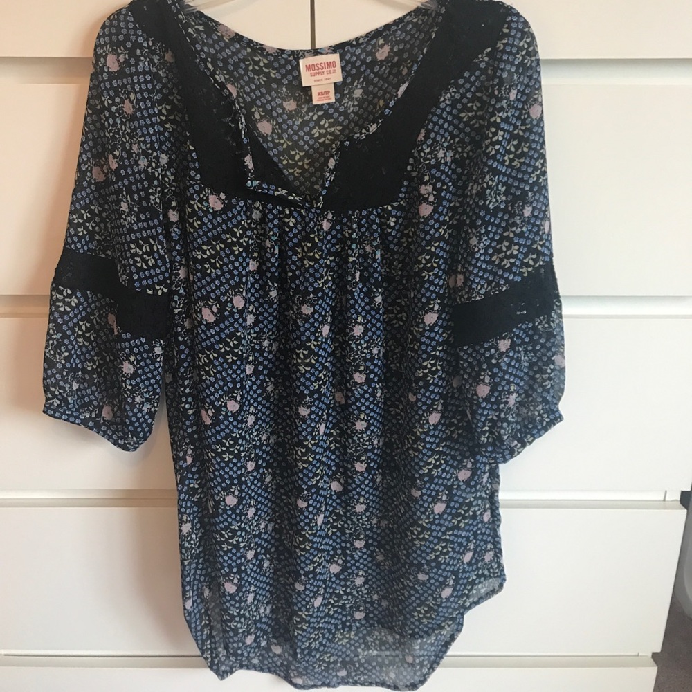 Floral blue blouse