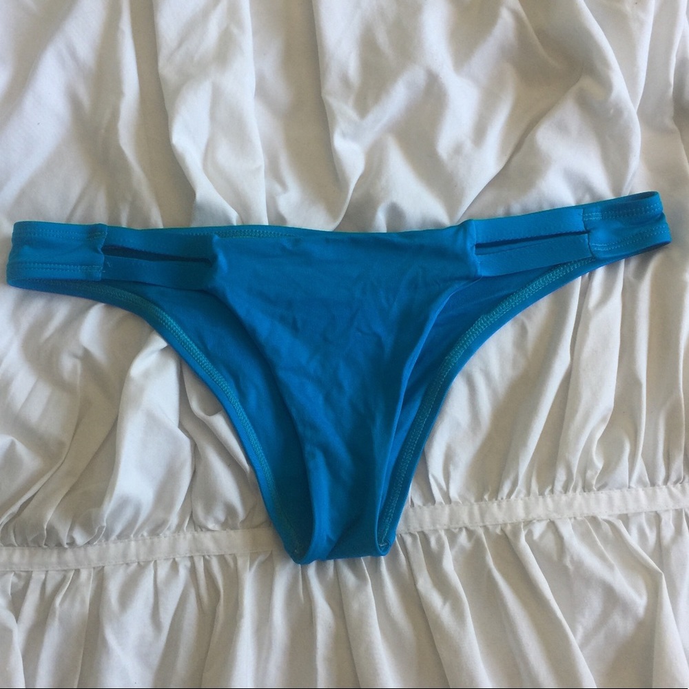 Bikini bottoms