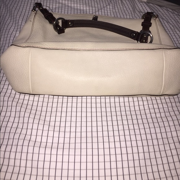 COACH cream/white leather shoulder bag - Picture 4 of 4