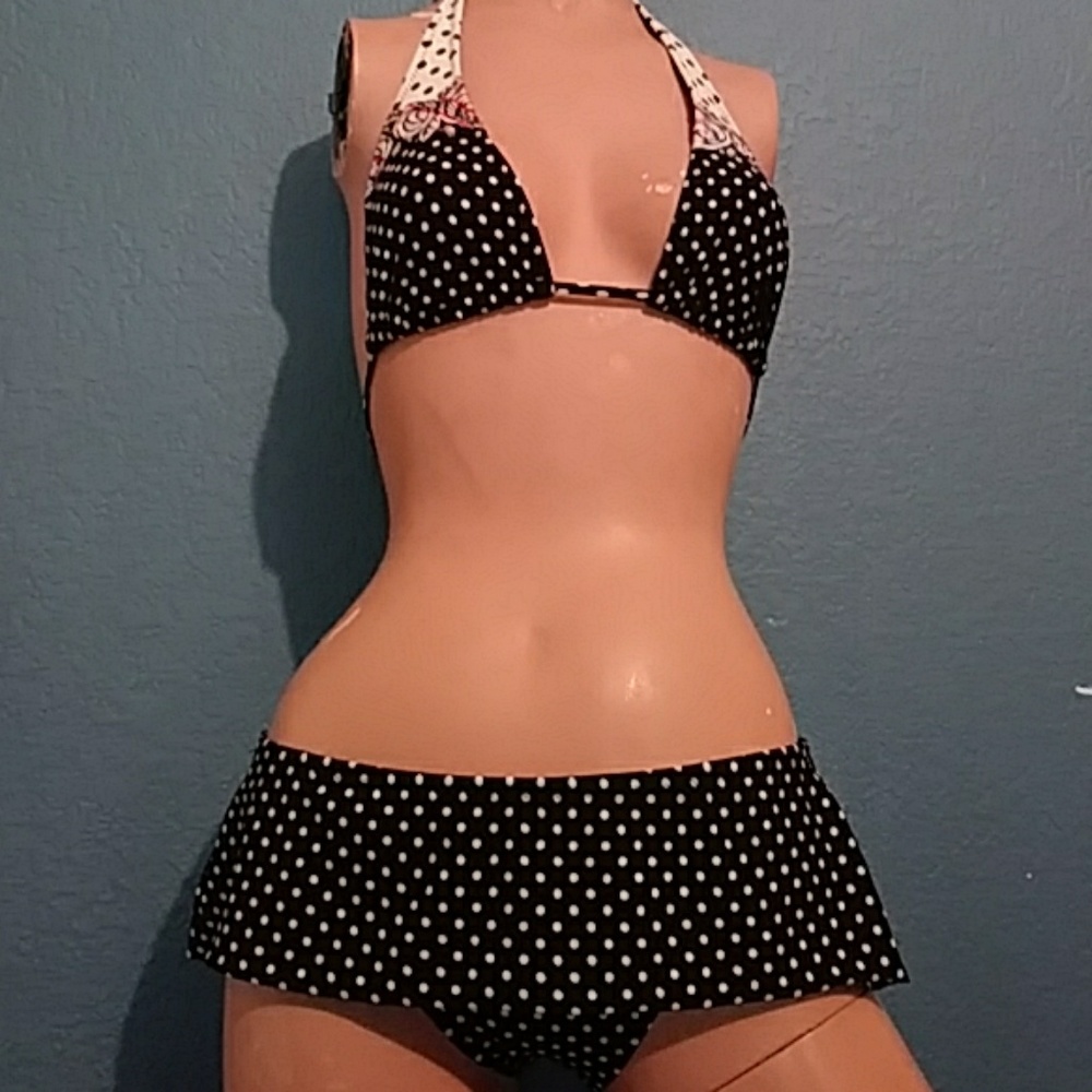 swimwear