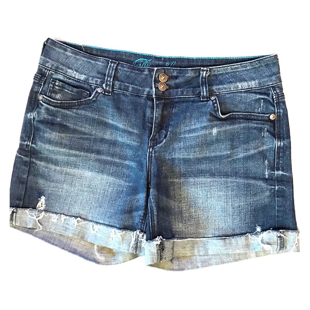 dELiA*s Bailey Jean shorts.