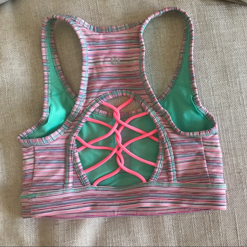 NWOT lululemon sports bra!