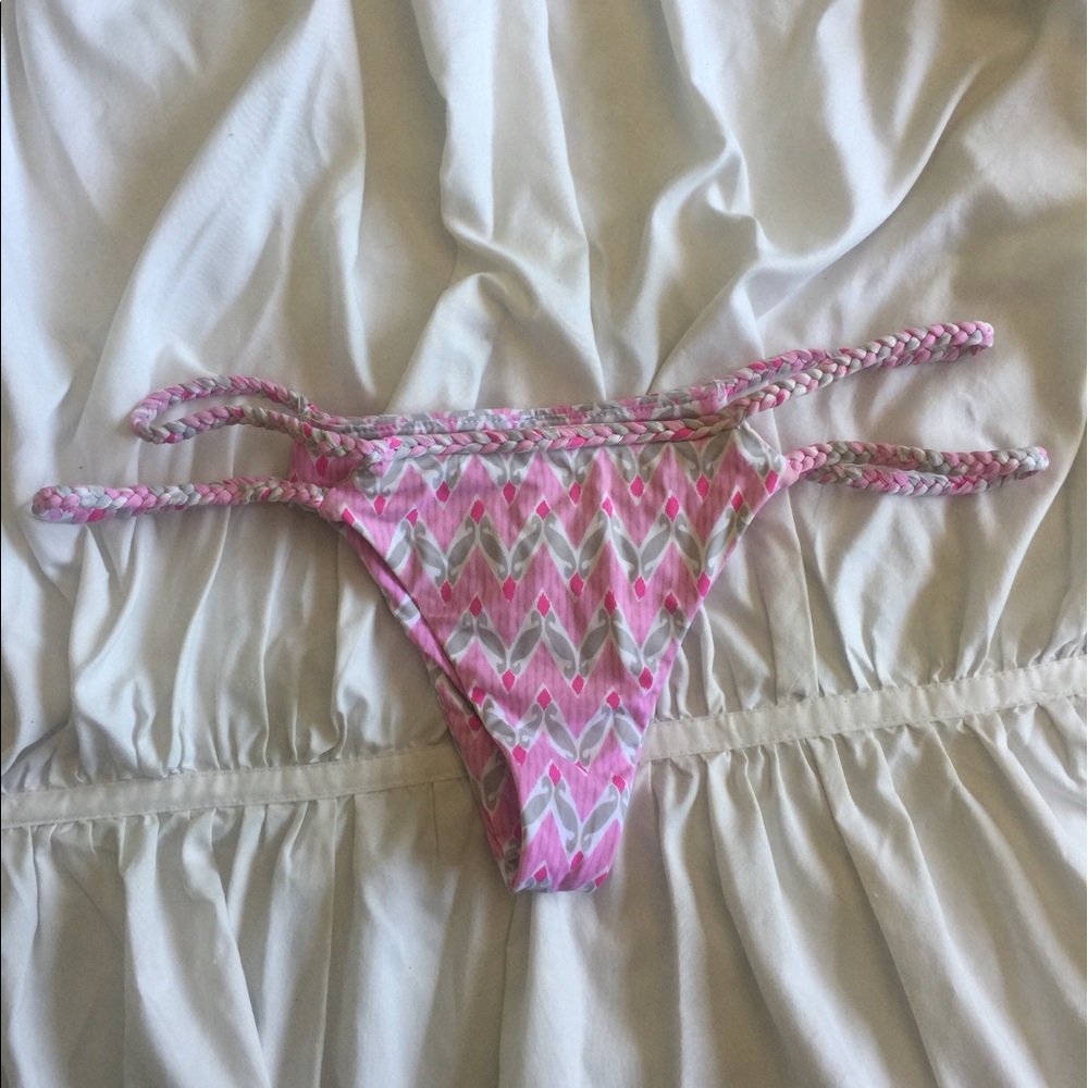Bikini bottoms