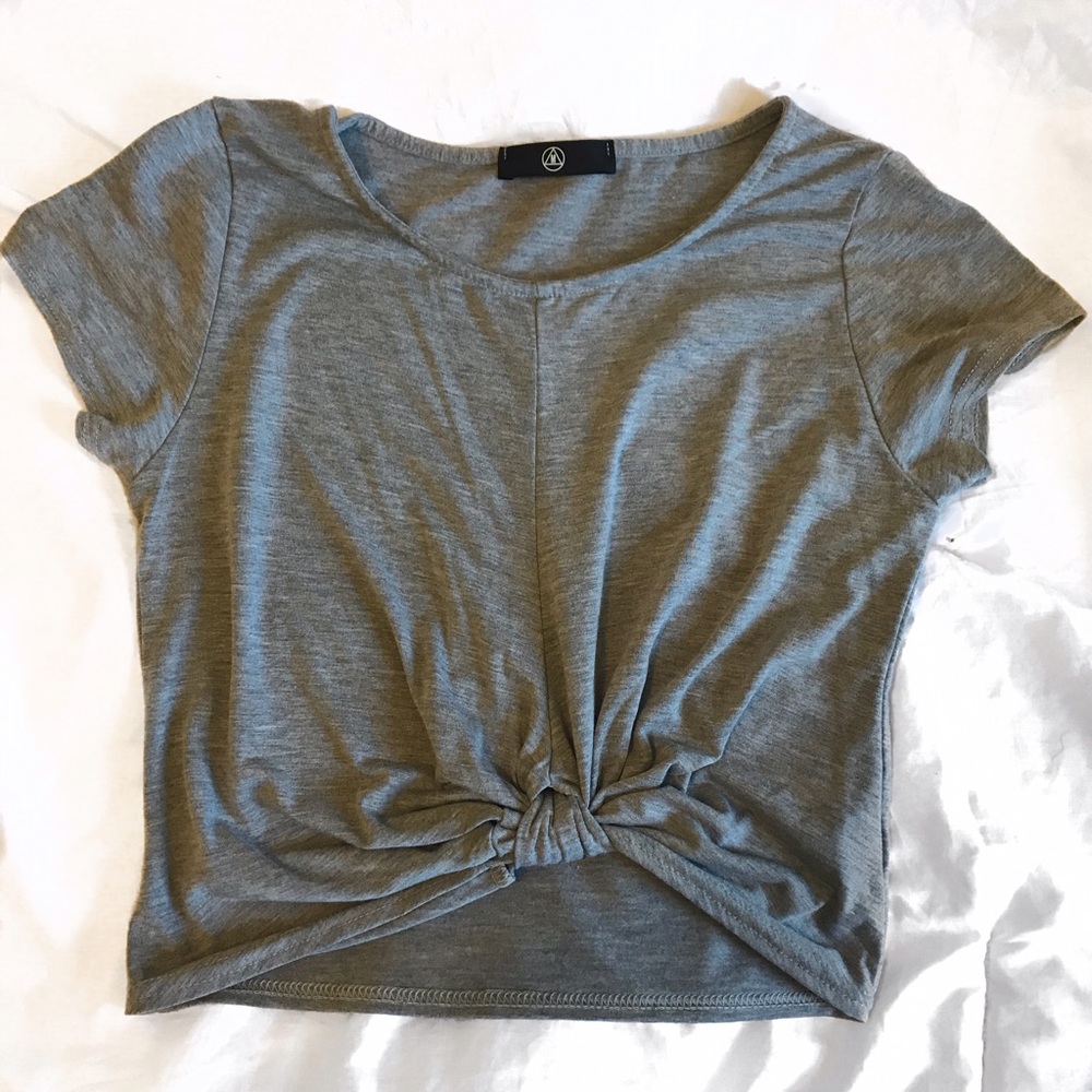 Missguided crop top NWOT ❣️