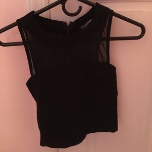 Zip up mesh top
