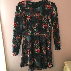 Bebe dress size medium