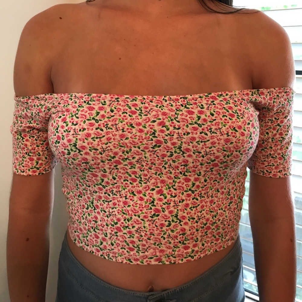 Floral american apparel crop top