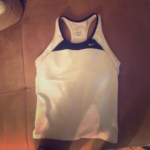 Athletic top