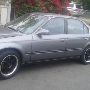 Meet your Posher, Tony