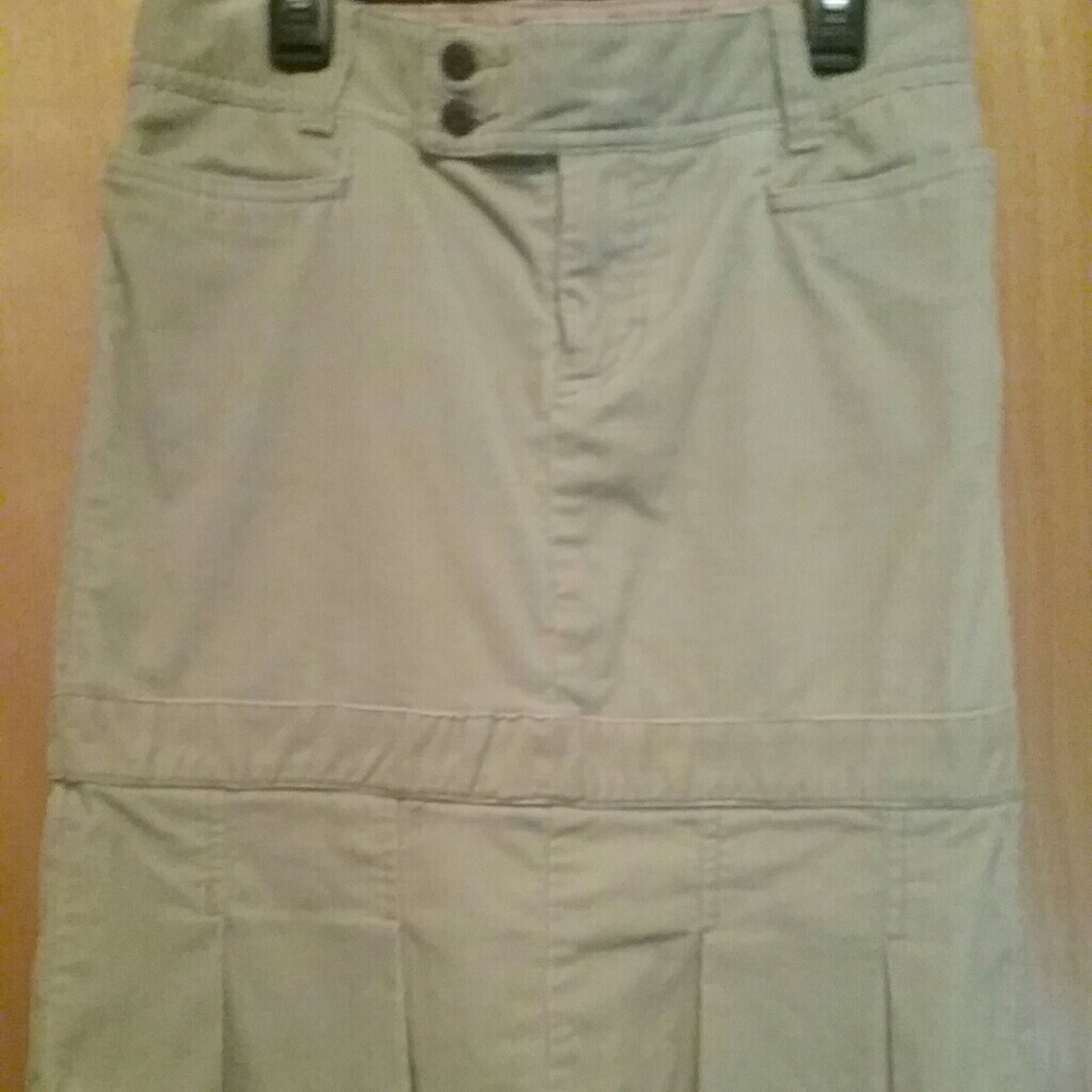 American Eagle Outfitters cordouroy skirt
