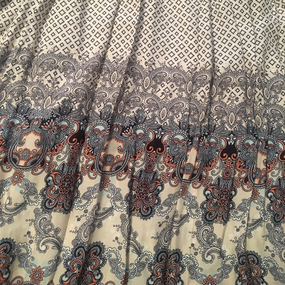 Off the shoulder smocked printed tunic - Picture 2 of 3