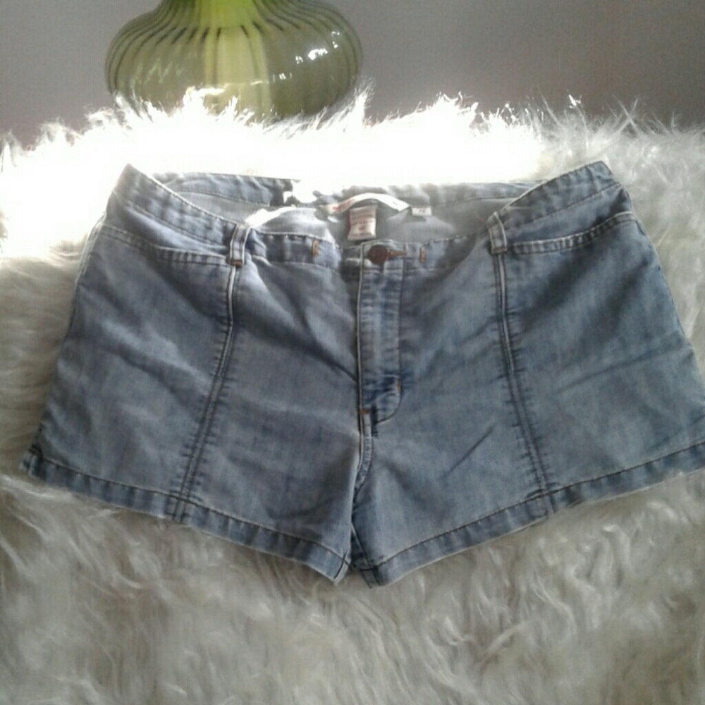 Abercrombie & Fitch shorts