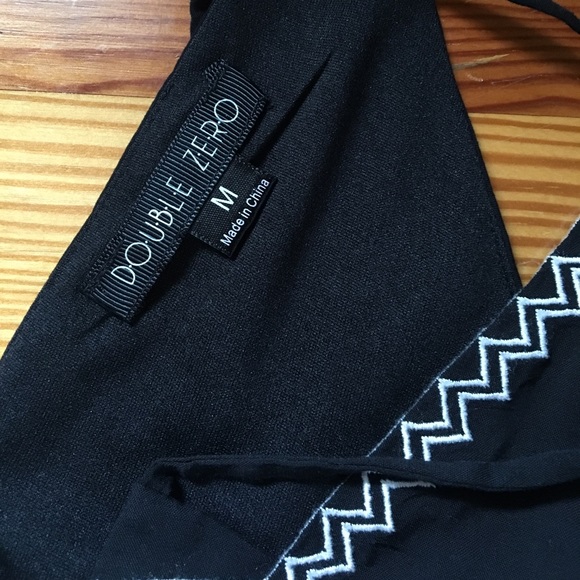 NWOT! Black Romper - Picture 4 of 4