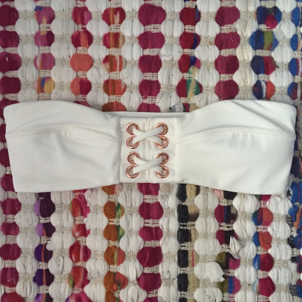 NEW H&M white swimsuit top