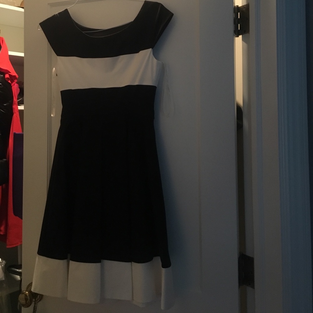 Kate spade black and white dress NWT