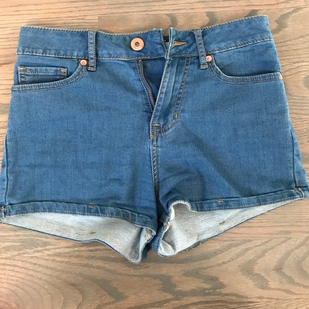 Bullhead high waisted denim shorts