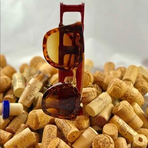 New Devil wears P. (brown) Sunglasses