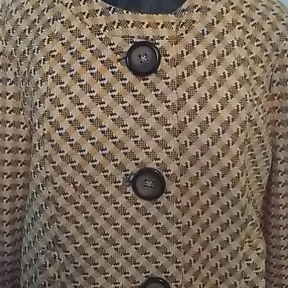 Beautiful. Tweed Wool suit jacket. - Picture 2 of 8